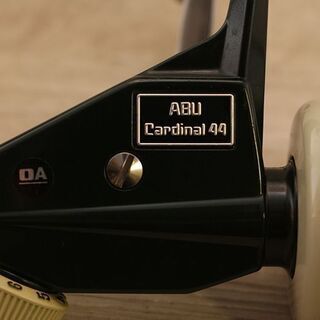 ABU cardinal 44 アブ カーディナル スピニングリール (P1214ktxY)