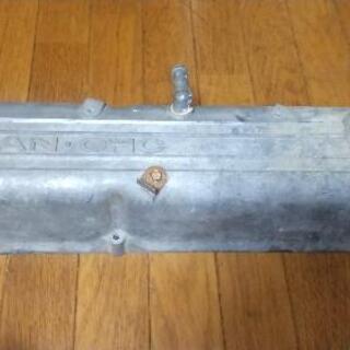 NISSAN  旧車   エンジンヘッドカバー