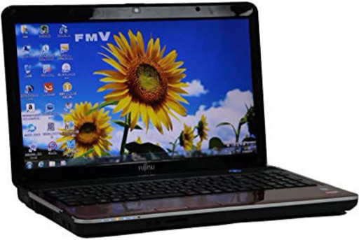 ノートパソコン　富士通　LIFEBOOK  AH40/D