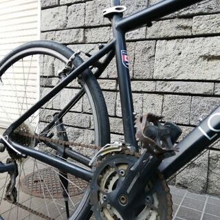 ルイガノ シャッセ Louis Garneau CHASSE クロスバイク 軽量アルミ