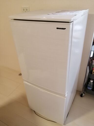 【2019年製】SHARP 冷凍冷蔵庫SJ-D14E-W 137L