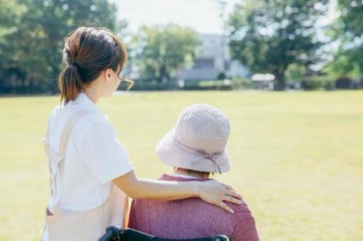 介護職 正社員 名古屋市北区 介護付き有料老人ホーム カイゴリリーフ 名古屋のサービス業の正社員の求人情報 株式会社アリーレ ジモティー