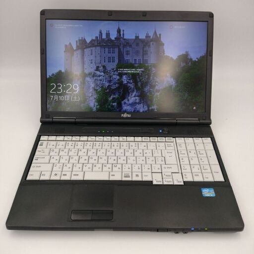 富士通　高性能第2世代Core i5搭載 メモリ4G　高速SSD240G　CD/DVD読み書き Wifi対応　最新Windows10搭載　代引き可能