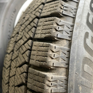スタッドレス　タイヤ　14インチ
