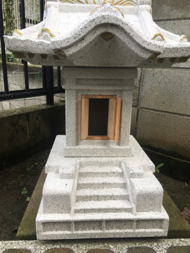 石宮　屋敷神様