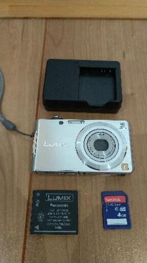 デジカメ LUMIX DMC-FH5\n