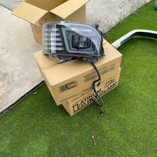 ハイエース5型ヘッドライト