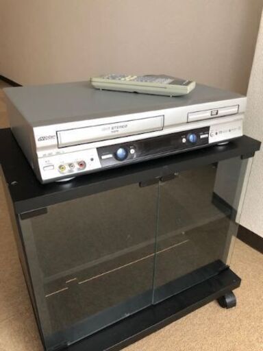 DVD＆VHSビデオプレーヤーテレビ台付セット