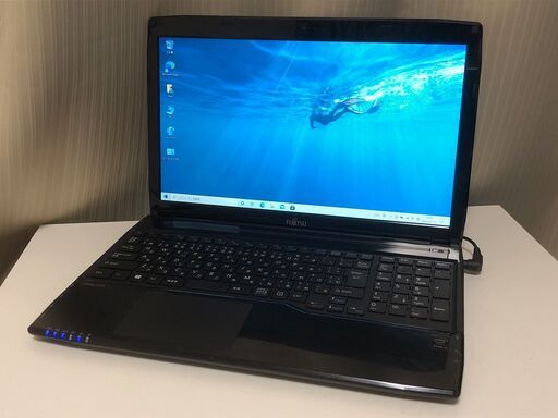 【Core i3・カメラ搭載！】Fujitsu LIFEBOOK Core i3 4025U メモリ 4GB HDD 250GB Blu-RayWindow10 Home