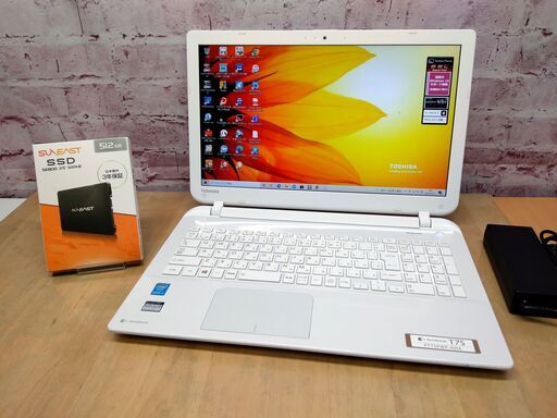 ☆完売御礼☆【美品◇15.6型・スタミナバッテリ】東芝 dynabook T75/PW