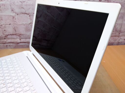 ☆完売御礼☆【美品◇15.6型・スタミナバッテリ】東芝 dynabook T75/PW