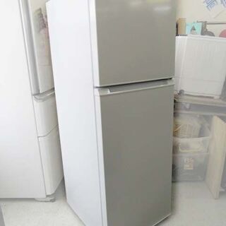 恵庭】ヤマダセレクト 225L 冷凍冷蔵庫 2020年製 YRZ-F23G1 中古品