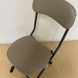 ニトリ折り畳み椅子