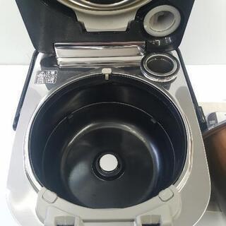 ⑮　美品　炊飯器(税込み)