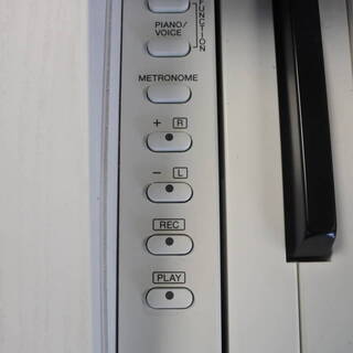 YAMAHA デジタルピアノ 電子ピアノ YDP-143WH ホワイト ヘッドホン 