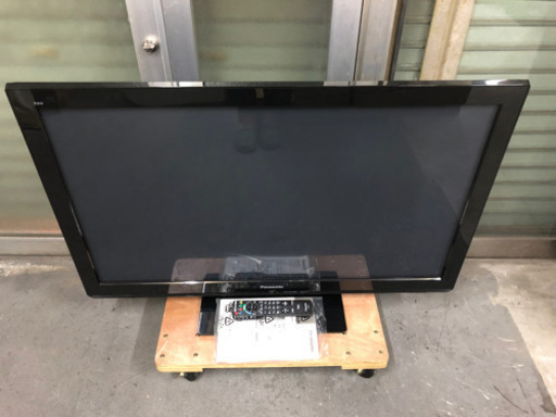 美品■Panasonic 42型 テレビ TV パナソニック BCASカード リモコン付き