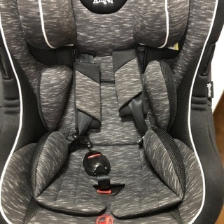 チャイルドシート　ISOFIX