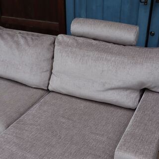 MASTERWAL(マスターウォール)のウォールナット材を使用したDANISH SOFA/デニッシュカウチソファ。無垢材の独特な風合いがリビングをシックに引き立てるコーナーソファです！