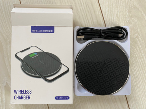 ☆ワイヤレス充電器 BLACKQiワイヤレス充電器 置くだけ充電 ×19☆ ☆ワイヤレス充電器 BLACKQiワイヤレス充電器 置くだけ充電 ×19☆