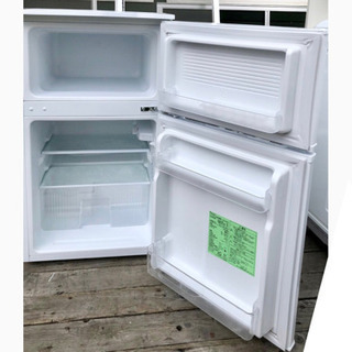 小型です❗️?【YAMADA】1人暮らし向き！2ドア冷凍冷蔵庫 90L