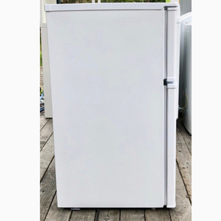 🌈小型です❗️🌈【YAMADA】1人暮らし向き！2ドア冷凍冷蔵庫 90L🚚