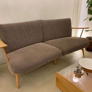 宇都宮でオシャレな家具を探すなら『オトワリバース！』KASHIWA 柏木工 ソファ 2人掛け ブラウン×ナチュラル 木枠ソファ 中古品