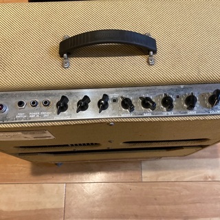 大阪 天6まで取りに来てくれる人限定！Fender Blues Deville 4×10 ブルーアルニコ コスパ最強 大阪 天6まで取りに来てくれる人限定！Fender Blues Deville 4×