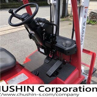 免許不要 関東輸送無料(条件有) トヨタ 電動フォークリフト 塗装済 小旋回 700kg 3FB7 3