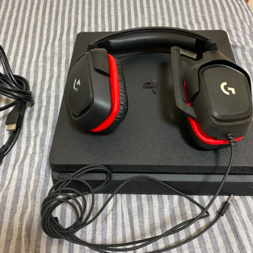 安い PS4とモニターとヘッドホン