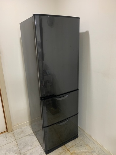 冷蔵庫　370L　2009年製　3ドア