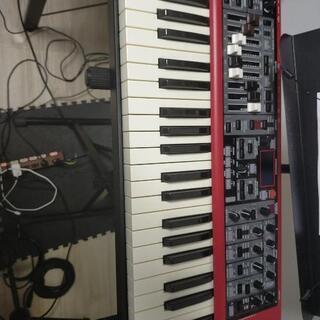 nord electro5D73 ケース、スタンド付き（ジャンク）