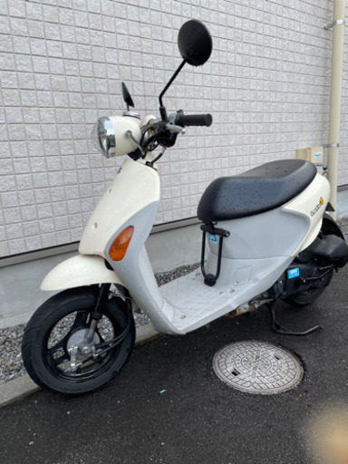 レッツ4 FI 綺麗可愛い、直ぐ乗れます
