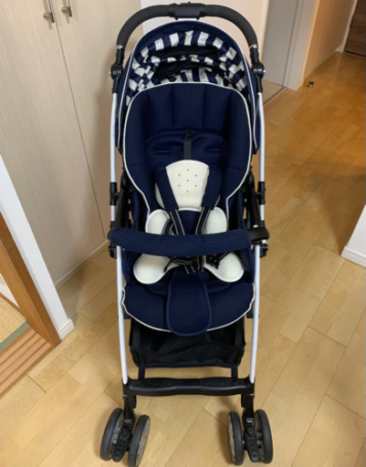 【美品】Aprica アップリカ ラクーナビッテ　レインカバー付き