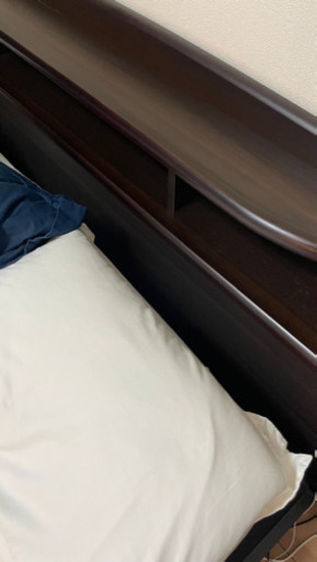 クイーン(シングル2つ)ベッド、フレーム、掛け布団、枕3点セット