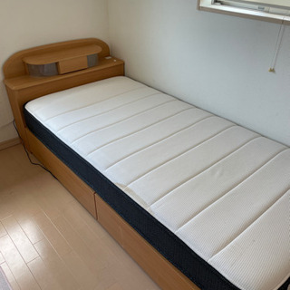 【ネット決済】ニトリ　シングルベッド　収納　ライト付き