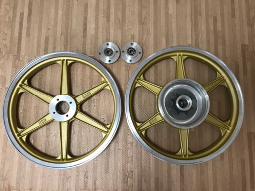 カワサキ　KH250 KH400用　中型SS系　BEET ホイール　キャスト　未使用品　検索Z1 Z2 500ss CB400F カワサキ KH250 KH400用 中型SS系 BEET ホイール キャスト 未使用品