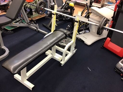【モノマニア四日市】【引き取り限定】 Bodysolid ベンチプレス