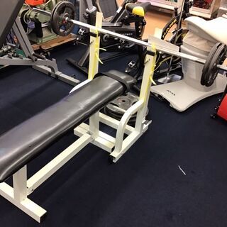 【モノマニア四日市】【引き取り限定】　Bodysolid　ベンチプレス