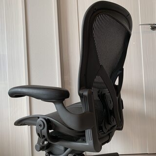 【美品】【正規品】アーロンチェア 固定アーム Bサイズ（AE112PWB-PJG1BBBK3D01）