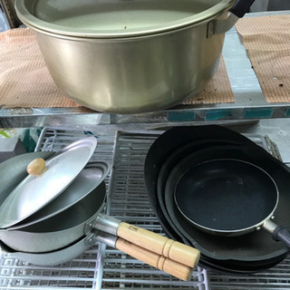 片手鍋、中華鍋、フライパン、両手鍋