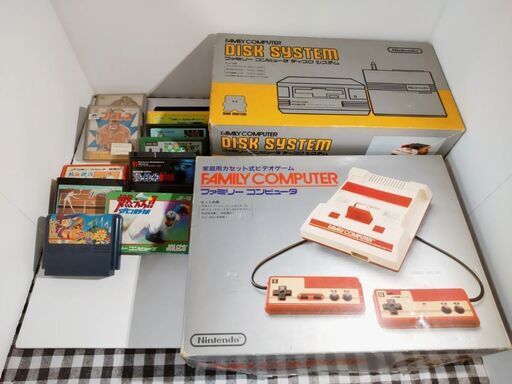 中古 ファミリーコンピューター ディスクシステム 箱付き カセット11個付き