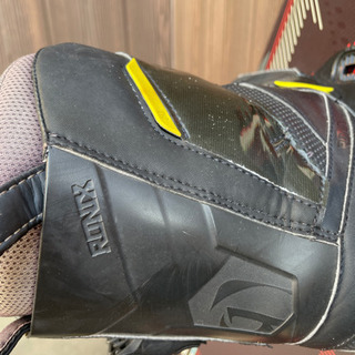 ウェイクボード、ブーツ、ハンドル付