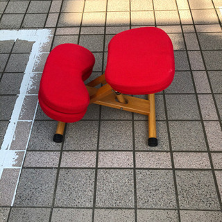 バランスチェア　プロポーションチェア　姿勢　勉強　椅子