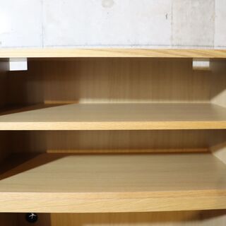 MUJI(無印良品)の人気のオーク材シェルフです。シンプルデザイン