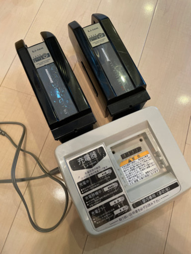 ブリジストン　電動自転車　リチウムイオンバッテリー2つと充電器　3点セット