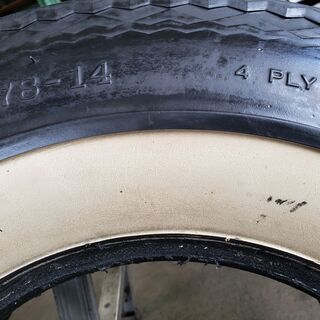 レミントン/G78-14/ワイドホワイトリボンタイヤ/Cushion-Air/フォード/ギャラクシー スカイライナー