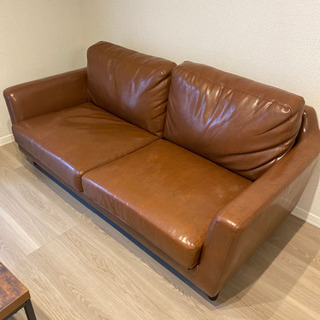 レザー2人掛けソファ