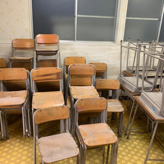 完売しました！元西村学修舎の学習机と椅子セット　想い出にいかがですか。