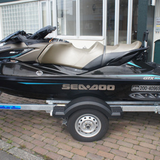 ジェットスキー　SEADOO シードゥ 2016 GTX LIMITED 300 21h トレーナー付　ウェイクボードポール　カバー付　美品
