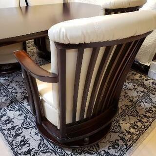 【最終値下げ】ダイニングテーブルセット  肘付きチェア 回転 4脚